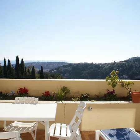 Apartamento Au Calme, Climatisation, Wi-fi, Garage Menton